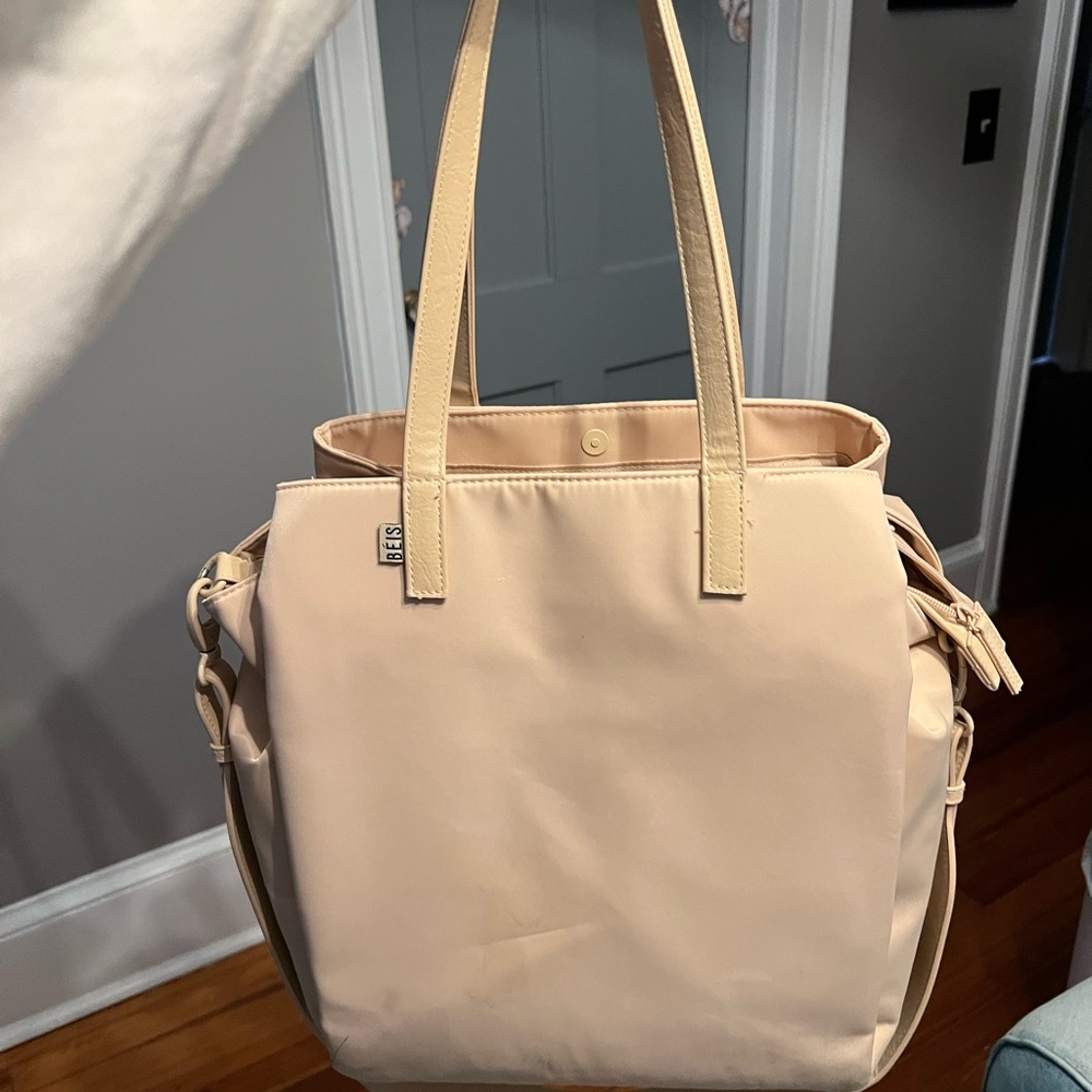 Béis Commuter Tote in Beige